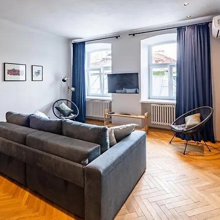 Onlviv Rynok Square 18/2 公寓