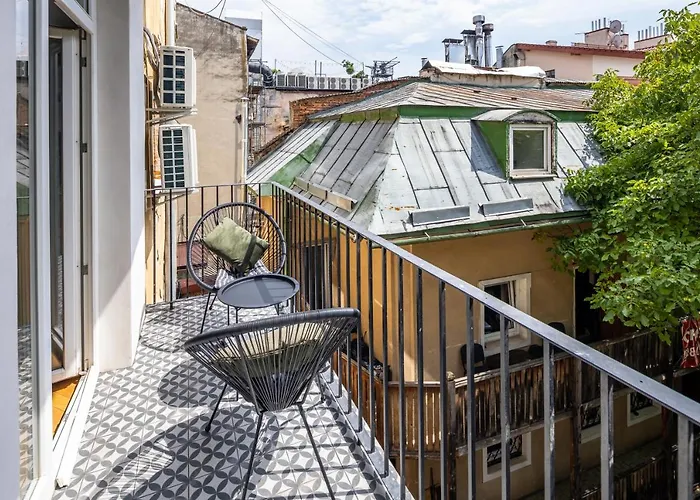 Onlviv Rynok Square 18/2